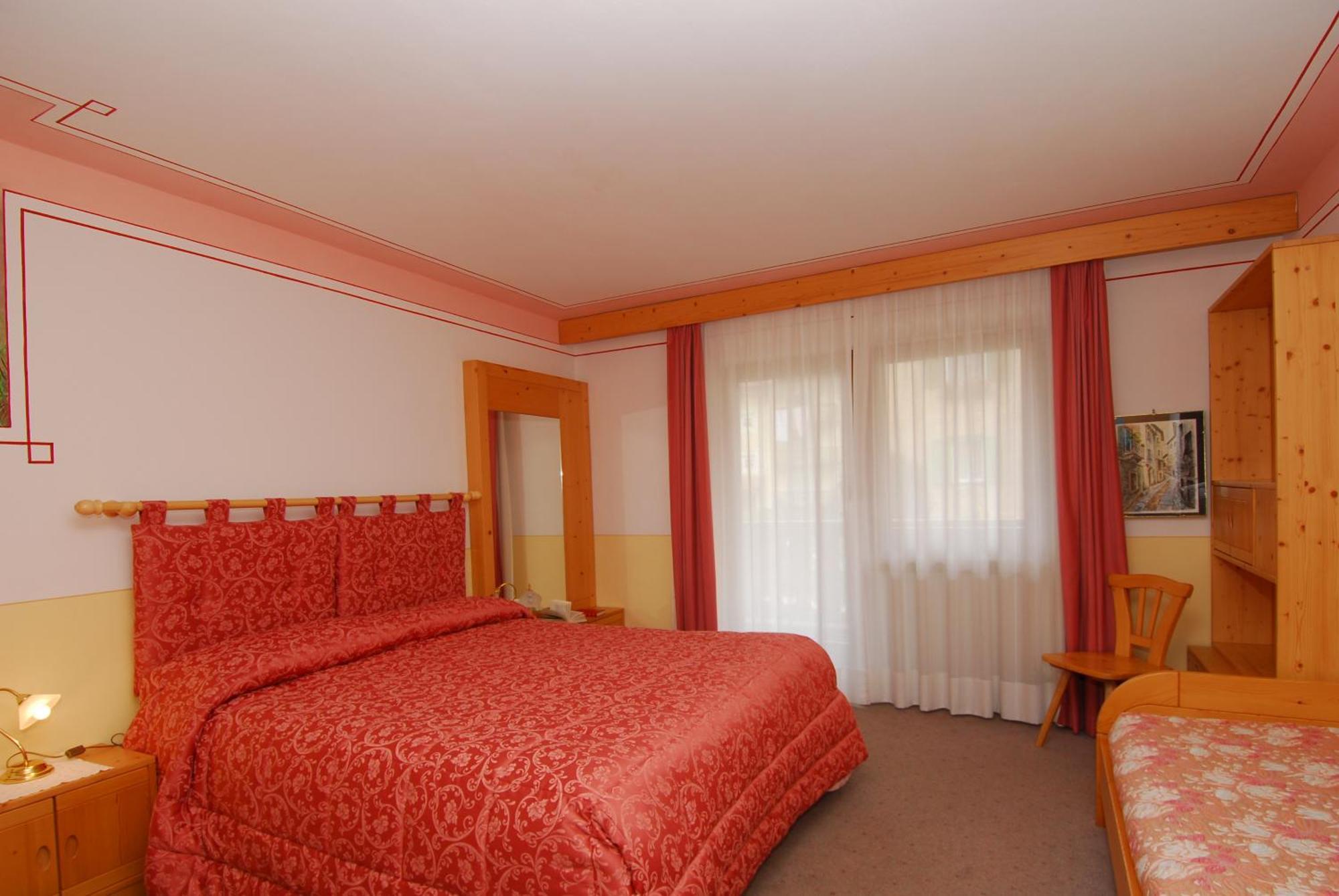 Hotel Malder Soraga Ruang foto